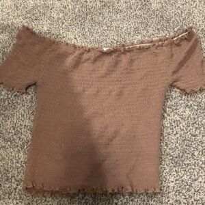 Heart Hips Ruffled Brown Top